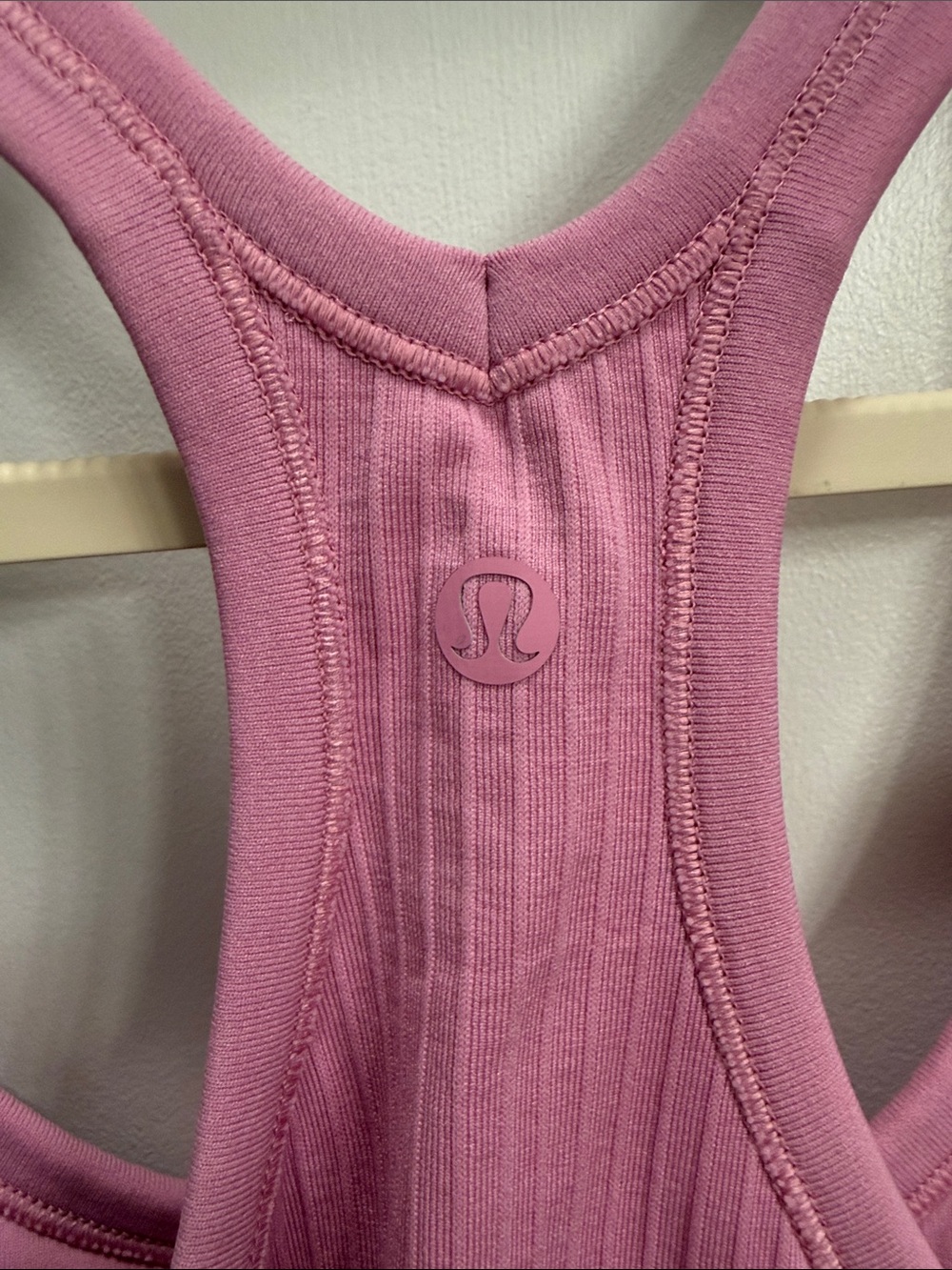 Lululemon Tank built- in bra size 12 - Picture 2 of 4